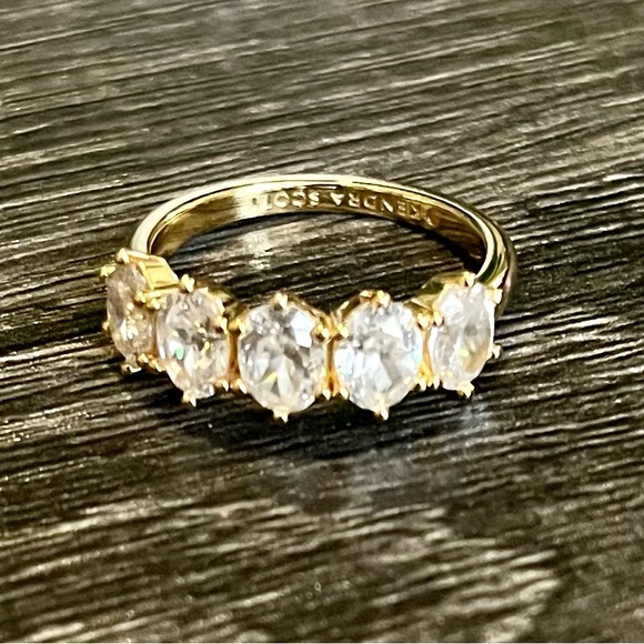 Kendra Scott Jewelry - KENDRA SCOTT  Gold Cailin Crystal Silver Band Ring